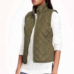 Old Navy Quilted Vest